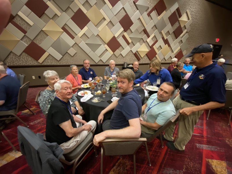 areuniondinnermagicshow9.jpg